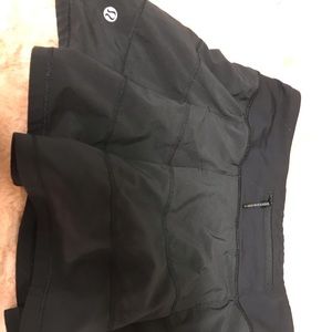 Size 4 lululemon tennis skirt